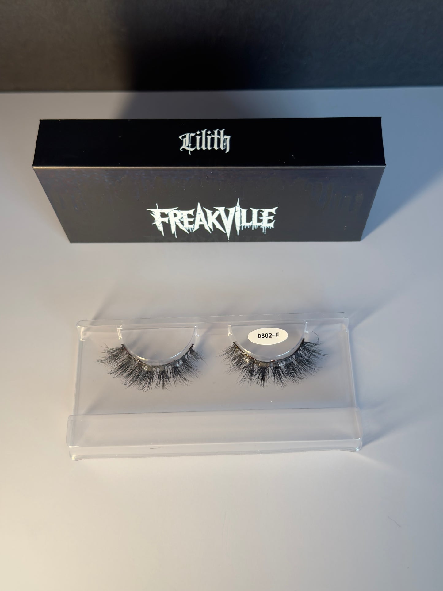 Lilith - Faux Lashes